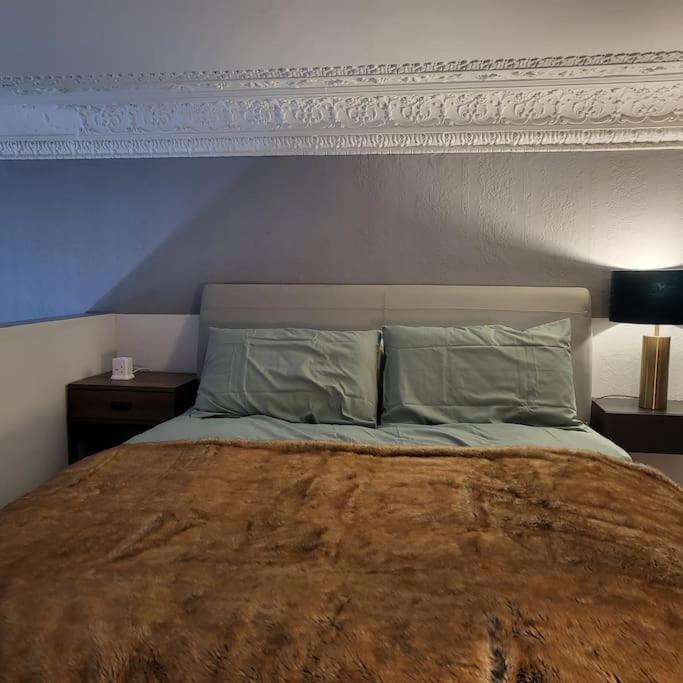 5 Luxury Spacious Loft - Prime Location - Comfortable Bed & Sofa Hove Extérieur photo