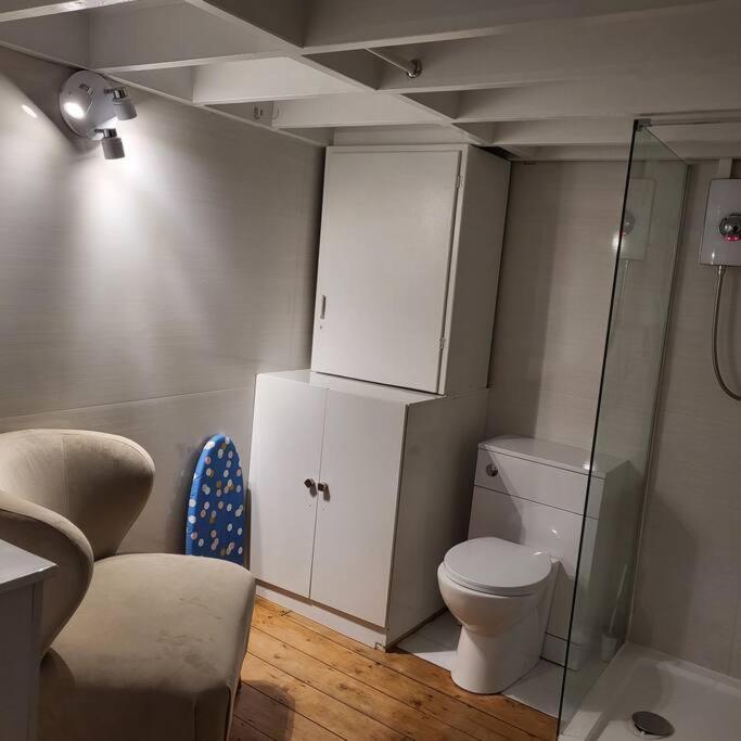5 Luxury Spacious Loft - Prime Location - Comfortable Bed & Sofa Hove Extérieur photo